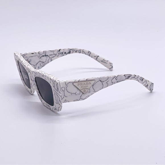 NEW PRADA CAT EYE SUNGLASSES SPR 13Z 17D5S0 PRADA PR13ZS NEW PR 13ZS WHITE - Picture 7 of 15